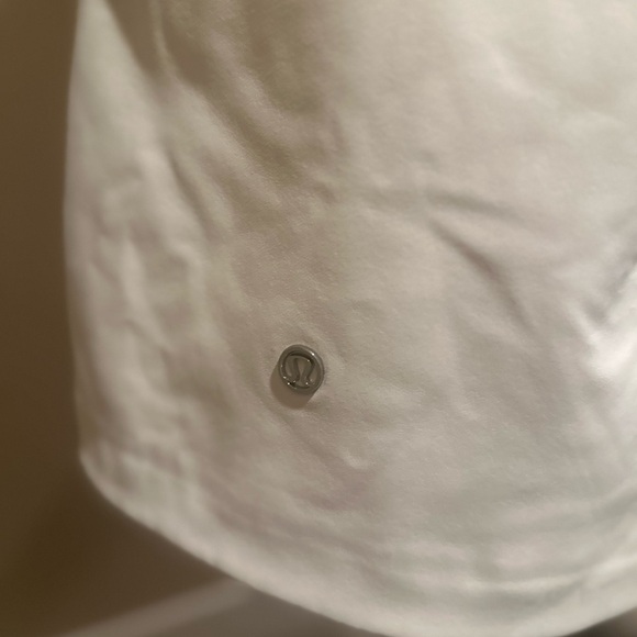 lululemon athletica White Jacket - Picture 3 of 8